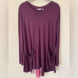 Logo by Lori Goldstein Purple Hi-Lo Top w/Front Pockets and Back Pleat Detail M
